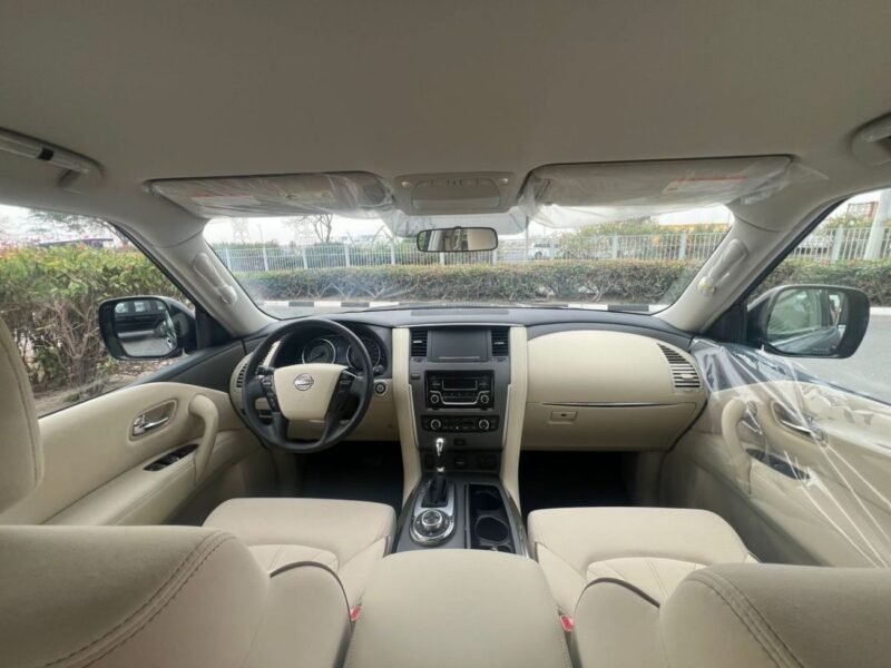 2024 Nissan Patrol XE 4.0 Liter 6 Cylinder Petrol Engine Grey Beige SUV GCC Specs