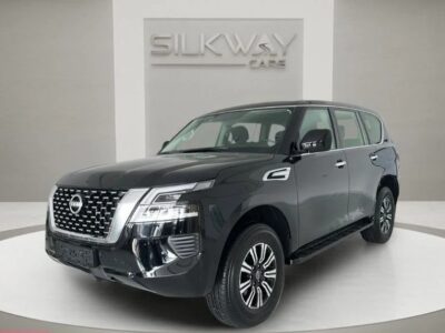 2024 Nissan Patrol XE 4.0 Liter 6 Cylinder Petrol Engine Black Grey SUV GCC Specs