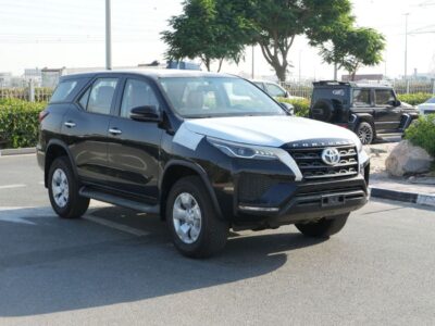 2026 TOYOTA FORTUNER 2.7L E1 BASIC 4 Cylinders Petrol Engine Black Tan SUV GCC