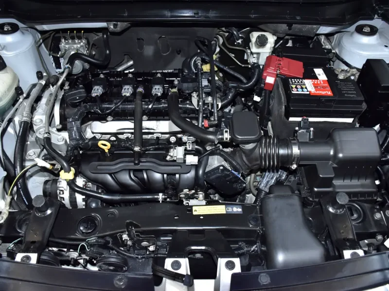 2017 Nissan Kicks SV 4 Cylinders Petrol Engine Silver Black Crossover GCC Specs Automatic
