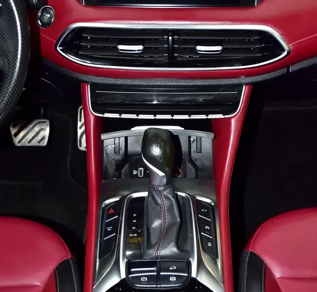 2023 MG HS Trophy 4 Cylinders Petrol Engine Black Red SUV GCC Specs Automatic