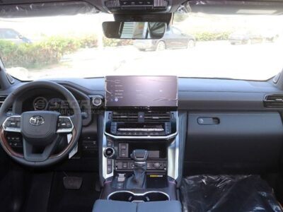 2026 Toyota Land Cruiser GXR 3.3 Litres 6 Cylinders Turbo Diesel Engine White Black SUV GCC