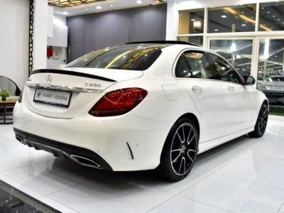 2019 Mercedes-Benz C-Class C200 4 Cylinders Petrol Engine White Tan Sedan GCC Specs