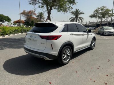 2021 Infiniti QX50 LUXE 2.0 Litres 4 Cylinders Petrol Engine White Black SUV GCC Specs