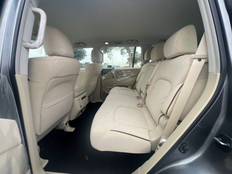 2024 Nissan Patrol XE 4.0 Liter 6 Cylinder Petrol Engine Grey Beige SUV GCC Specs