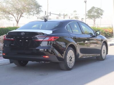 2026 TOYOTA CAMRY GLE 2.5L 4 Cylinders PETROL Engine Black Brown Sedan GCC Specs