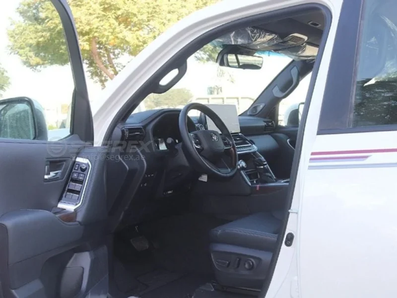 2026 Toyota Land Cruiser GXR 3.3 Litres 6 Cylinders Turbo Diesel Engine White Black SUV GCC