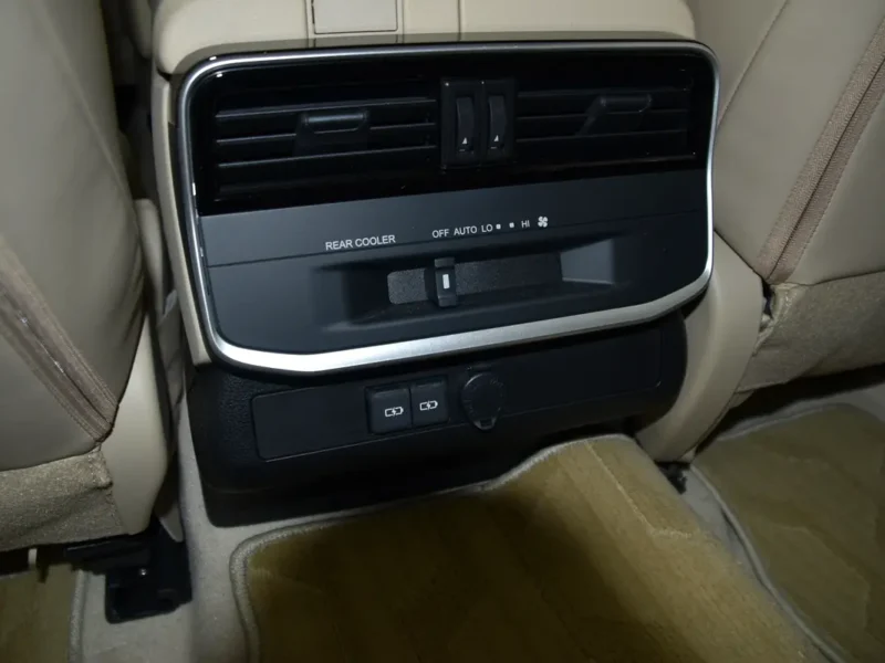 2023 Toyota Land Cruiser EXR 6 Cylinders Petrol Engine White Beige SUV GCC Specs Full Option