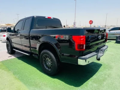 2018 FORD F-150 3.5L V6 LARIAT CREW LUX+CHROME PK Black Beige Pickup Truck GCC