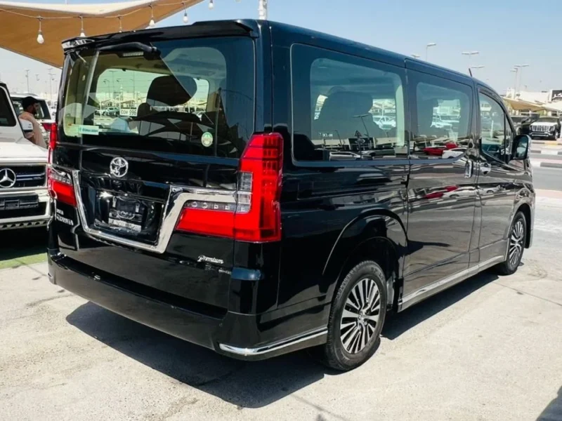 2024 TOYOTA GRANVIA 3.5 Litres V6 Petrol Engine Black Van Premium GCC Specs