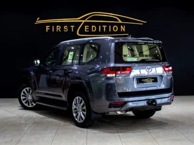 2023 Toyota Land Cruiser GXR 6 Cylinders Petrol Engine Grey Beige SUV GCC Specs