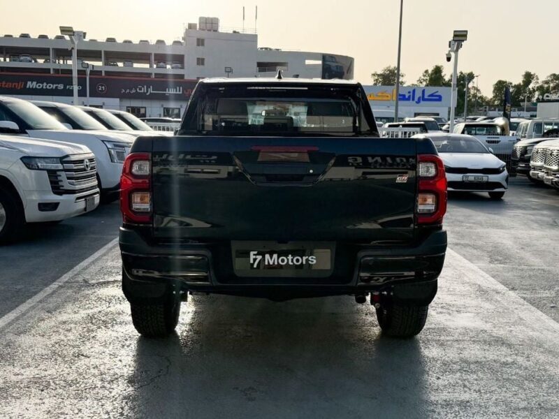 2025 Toyota Hilux GR Sport 2.8 Litres 4 Cylinders Diesel Engine Black Pickup Truck GCC