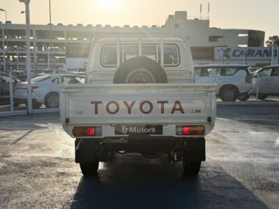 2026 Toyota Land Cruiser 6 Cylinders Petrol Engine White Grey Pickup Truck GCC Specs
