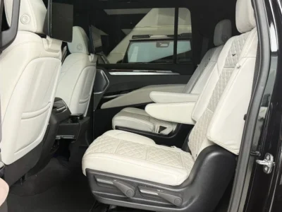 2025 Cadillac Escalade 600 6.2 Litres 8 Cylinders Petrol Engine Black White SUV GCC Specs