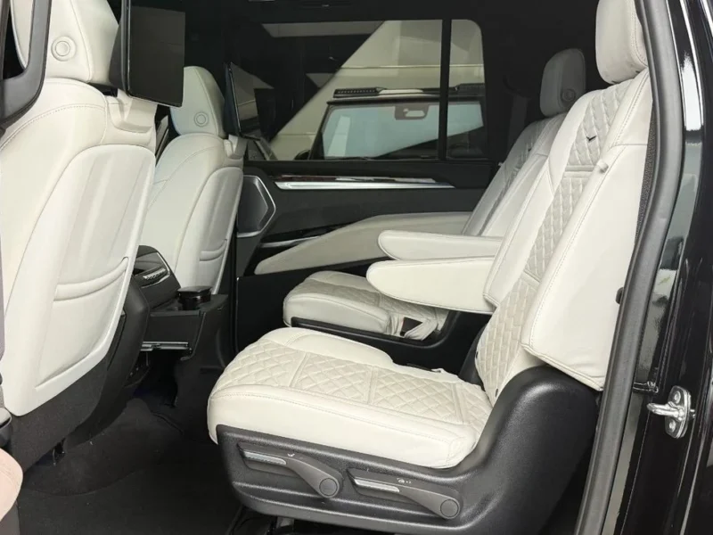 2025 Cadillac Escalade 600 6.2 Litres 8 Cylinders Petrol Engine Black White SUV GCC Specs