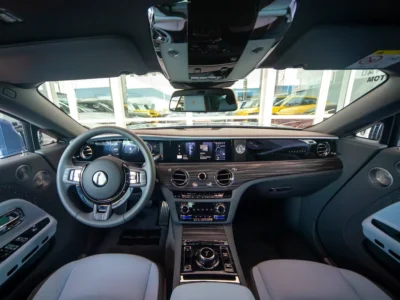 2024 Rolls-Royce Spectre Silver Badge Electric Vehicle Blue Coupe Japanese Specs