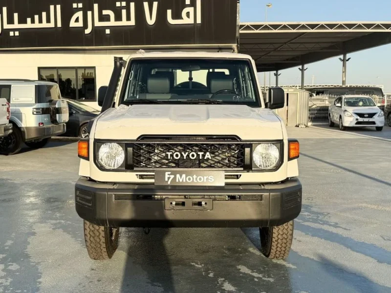 2026 Toyota Land Cruiser 6 Cylinders Petrol Engine White Grey Pickup Truck GCC Specs