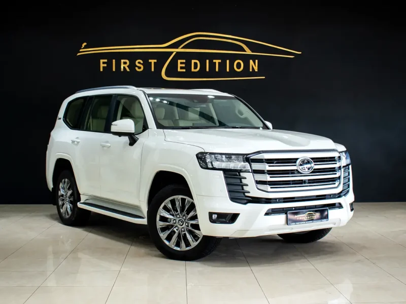 2023 Toyota Land Cruiser GXR 6 Cylinders Petrol Engine White Beige SUV GCC Specs