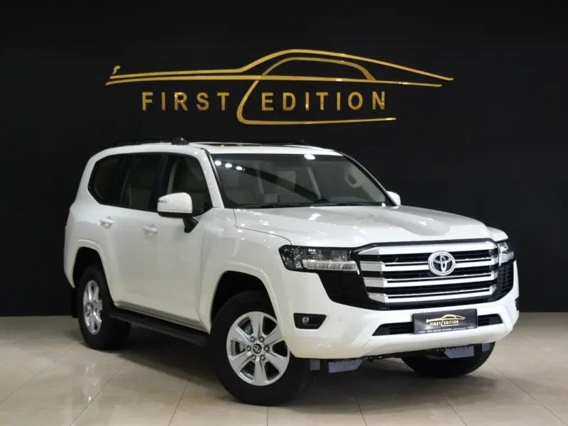2023 Toyota Land Cruiser EXR 6 Cylinders Petrol Engine White Beige SUV GCC Specs Full Option