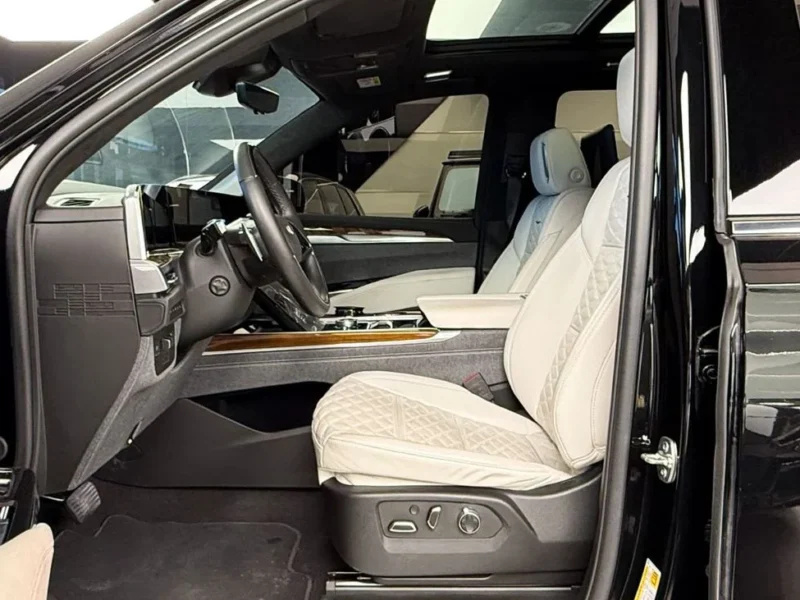 2025 Cadillac Escalade 600 6.2 Litres 8 Cylinders Petrol Engine Black White SUV GCC Specs