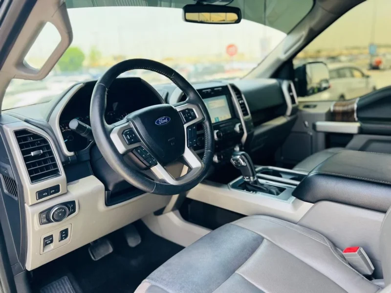 2018 FORD F-150 3.5L V6 LARIAT CREW LUX+CHROME PK Black Beige Pickup Truck GCC