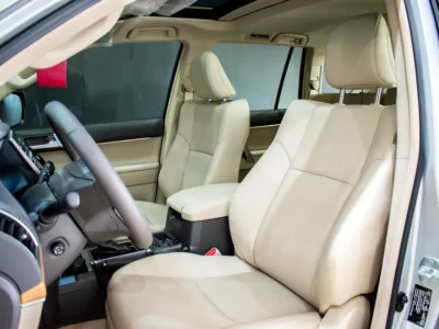 2023 Toyota Prado Limited 6 Cylinders petrol Engine Silver Beige SUV GCC Specs Automatic