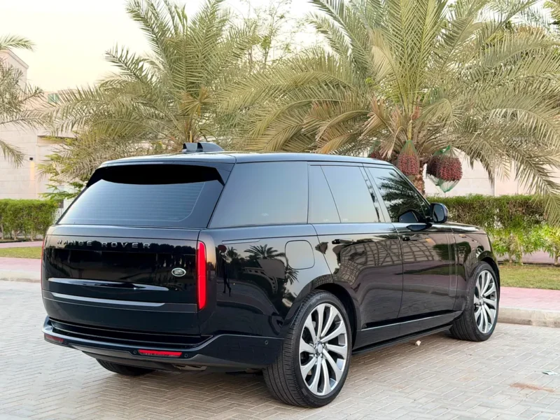 2022 Land Rover Range Rover HSE P530 8 Cylinders Petrol Engine Black White SUV GCC Specs