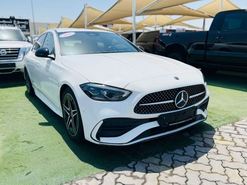 2022 Mercedes Benz C200 AMG 2.0 Litres V4 Petrol Engine White Black Sedan Full Options