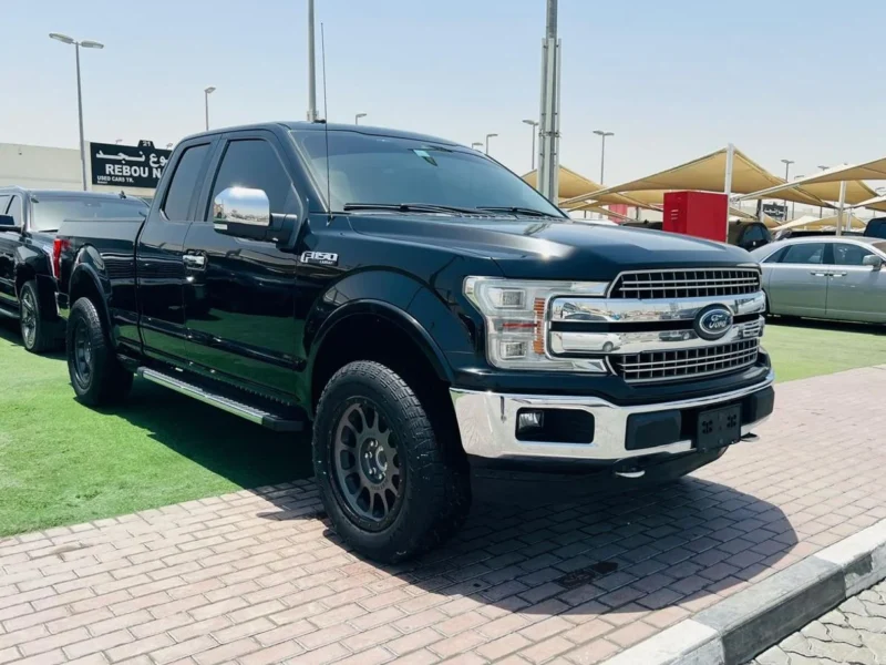 2018 FORD F-150 3.5L V6 LARIAT CREW LUX+CHROME PK Black Beige Pickup Truck GCC