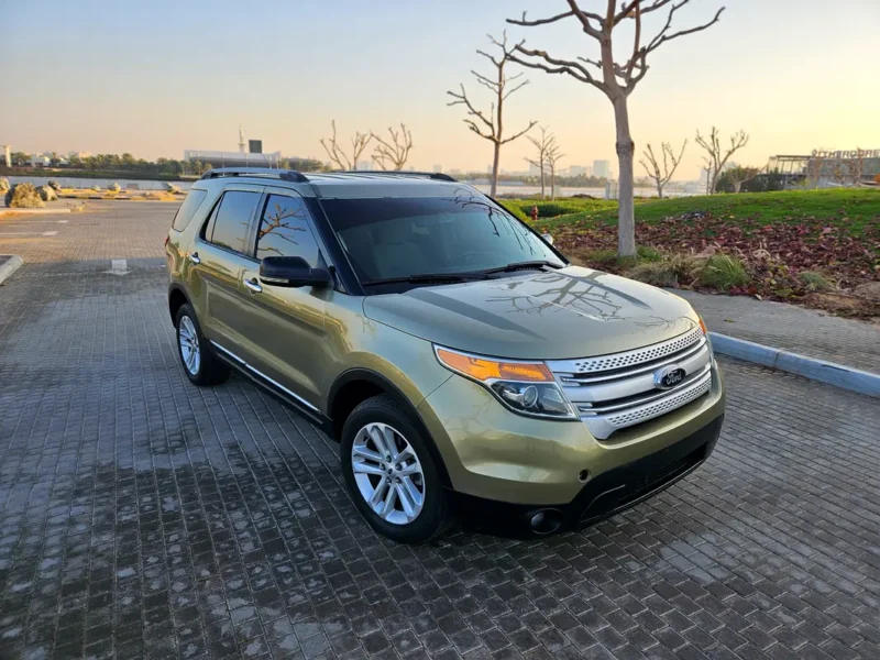 2013 Ford Explorer Base 6 Cylinders Petrol Engine Green Beige SUV GCC Specs Automatic