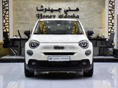 2023 Fiat 500X Lounge 4 Cylinders Petrol Engine White Black SUV GCC Specs Automatic