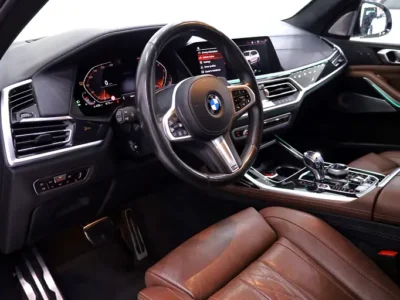 2019 BMW X7 xDrive50i M Sport 4.4L V8 TwinPower Turbo Engine White Brown SUV GCC Specs