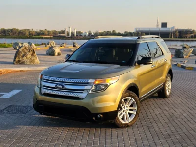 2013 Ford Explorer Base 6 Cylinders Petrol Engine Green Beige SUV GCC Specs Automatic