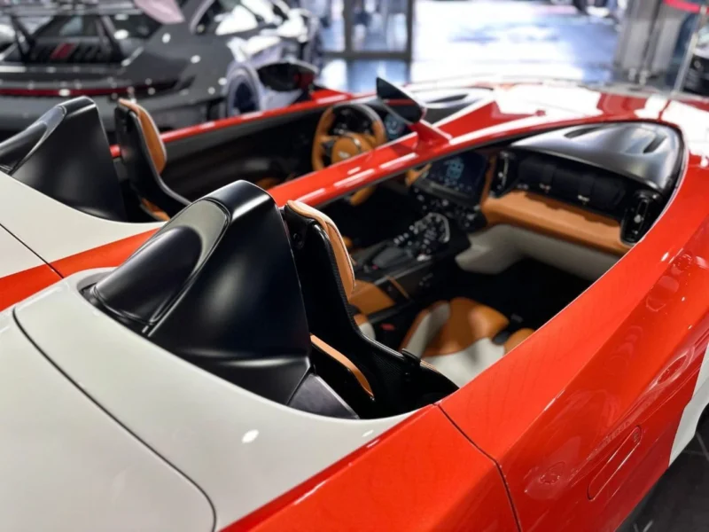 2021 Aston Martin Vanquish SPEEDSTER 5.2L 12 Cylinders Orange Beige Coupe 1 OF 1 COLOUR