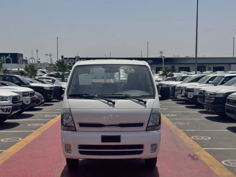 2025 Kia K4000 Single Cabin 3.0L Turbo 6 Cylinders Diesel Engine White Tan Pickup Truck