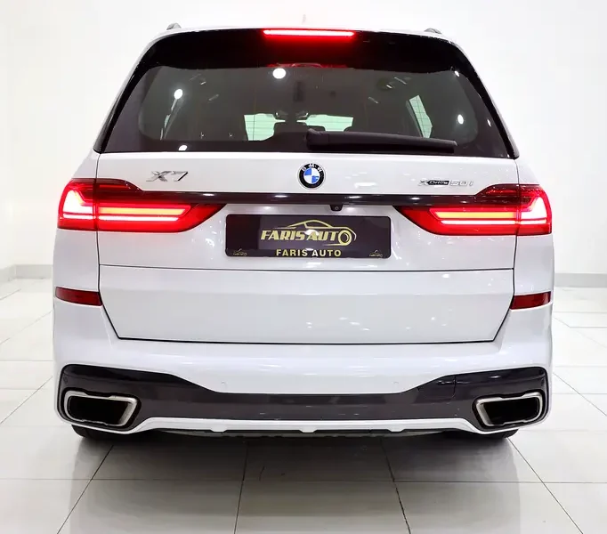 2019 BMW X7 xDrive50i M Sport 4.4L V8 TwinPower Turbo Engine White Brown SUV GCC Specs