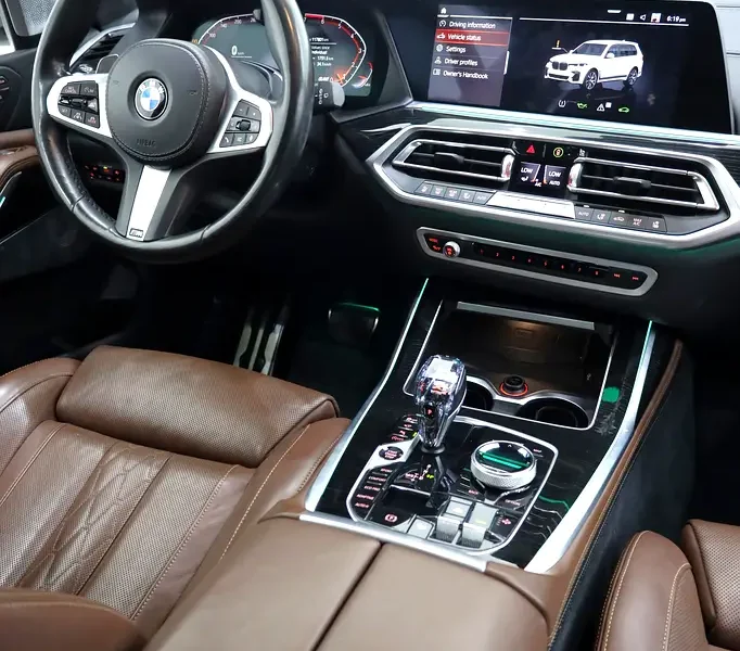 2019 BMW X7 xDrive50i M Sport 4.4L V8 TwinPower Turbo Engine White Brown SUV GCC Specs