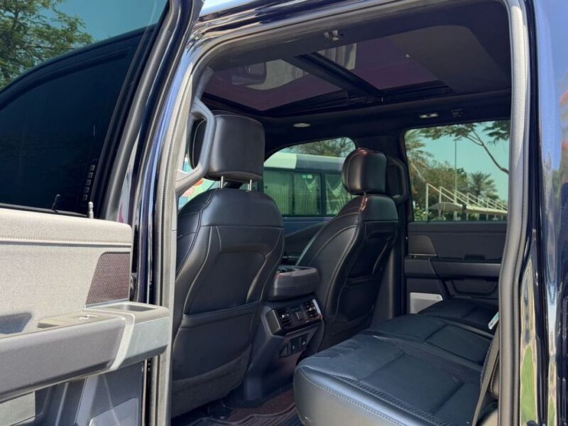 2022 Ford F-150 Raptor SUPER CAB 3.5L V6 EcoBoost High-Output Engine Blue Black Pickup Truck