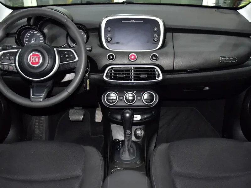 2023 Fiat 500X Lounge 4 Cylinders Petrol Engine White Black SUV GCC Specs Automatic