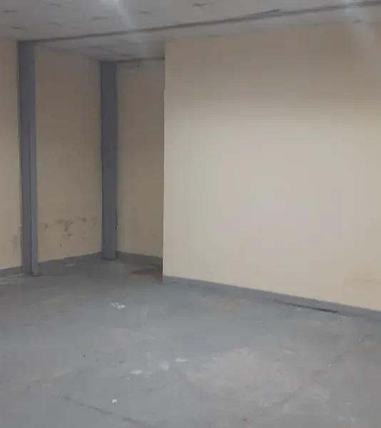 PRACTICAL STORAGE SPACE ON MEZZANINE FLOOR FOR STORAGE NEEDS IN AL QUOZ 4