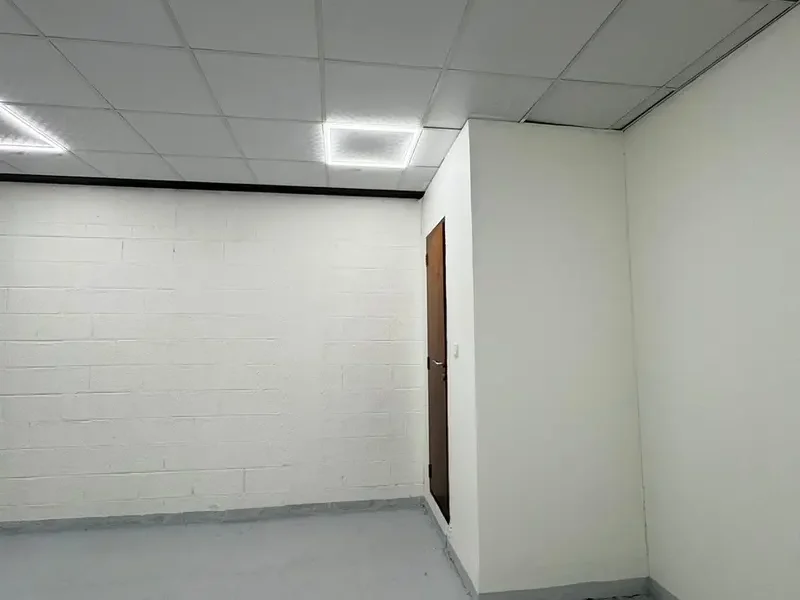 MODERN AND SECURE STORAGE UNIT AVAILABLE FOR ALL STORAGE REQUIREMENTS WITH WASHROOM