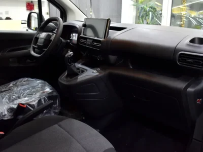 2025 Fiat Doblo Cargo VAN 4 Cylinders Diesel Engine White Black Van GCC Specs