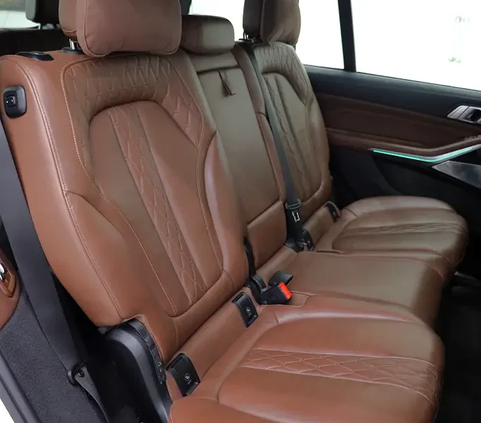 2019 BMW X7 xDrive50i M Sport 4.4L V8 TwinPower Turbo Engine White Brown SUV GCC Specs