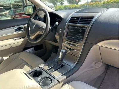 2013 Lincoln MKX PREMIUM LUXURY 3.7 Litres V6 Petrol Engine Red Beige SUV GCC Specs