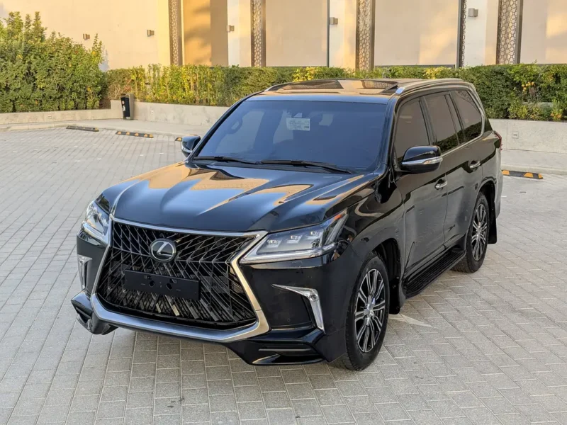 2018 Lexus LX-Series LX 570 Base 8 Cylinders Petrol Engine Black Red SUV GCC Specs