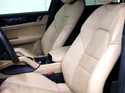 2024 Porsche Cayenne Standard 6 Cylinders Petrol Engine White Beige SUV GCC Specs