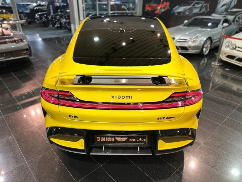 2025 XIAOMI SU7 ULTRA Electric Vehicle Yellow Black Sedan CARBON PACKAGE FULLY LOADED