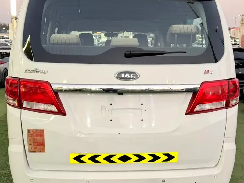 2022 JAC M4 Refine 4 Cylinders Petrol Engine White Black Van GCC Specs Automatic