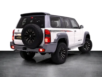 2023 Nissan Patrol Safari Super Safari 6 Cylinders Petrol Engine White Tan SUV GCC Specs