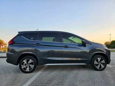 2022 Mitsubishi Xpander GLX 1.5 Litres 4 Cylinders Petrol Engine Grey Beige SUV GCC Specs